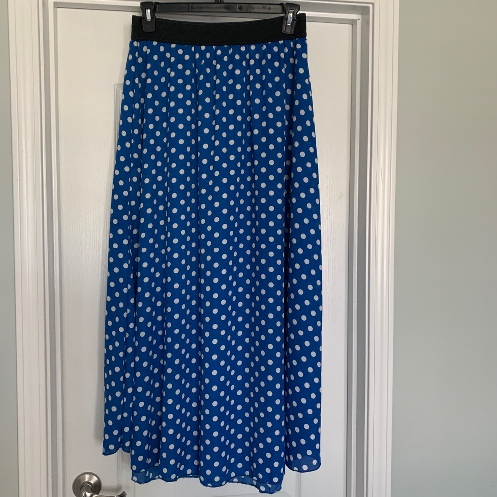 LulaRoe Lucy skirt